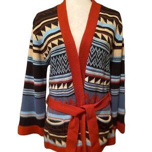 Queen’s Way To Fashion Cardigan